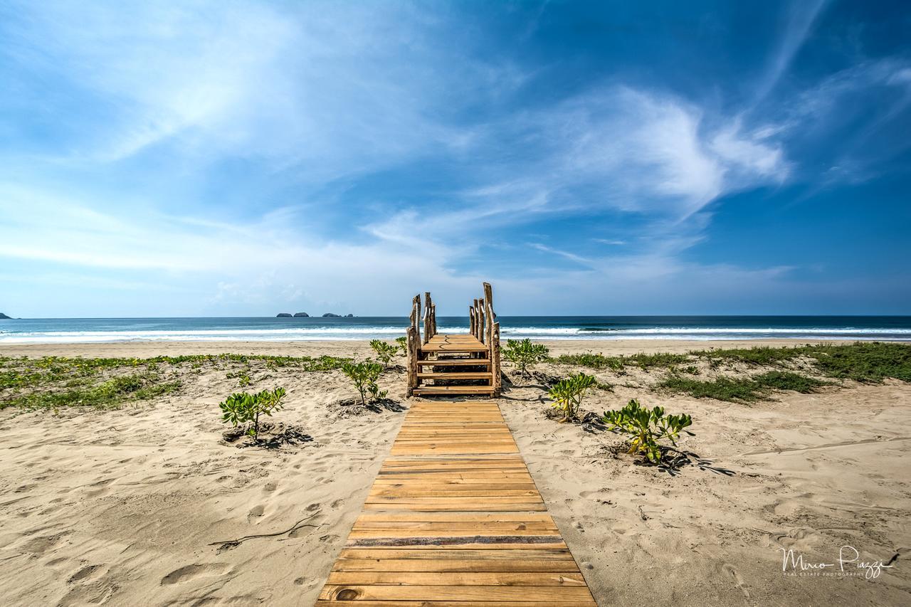 Marea Beachfront Villas ซีฮัวตาเนโค ภายนอก รูปภาพ